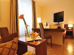 Hotel Flandrischer Hof, Cologne (photo 9)