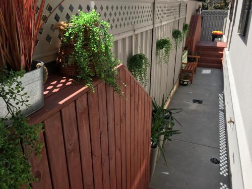 U101 Brunswick Living Brand New Deluxe Balcony Apartment close to Airport and CBD