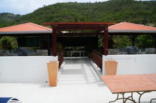 Μπαλκόνι/βεράντα, Villa de charme avec piscine MQAA07 in Les Anses-d'Arlet