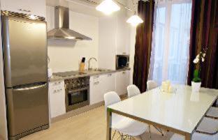 CH Six Rooms, Madrid (fotografie 8)