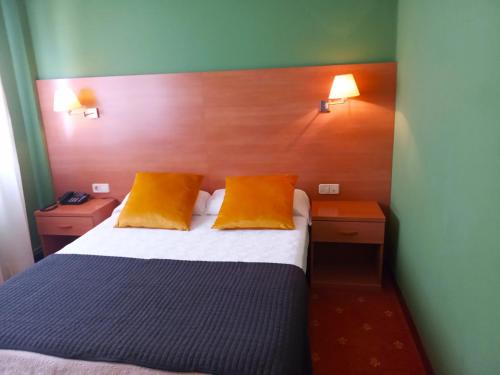 1 twin bed