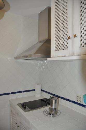 Apartamentos Turisticos Dona Maria La Brava