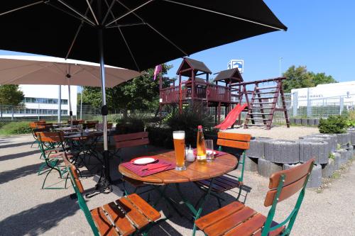 花園, 克萊弗昂本納徹特iQ酒店 (iQ-Hotel) in 朗格瑙