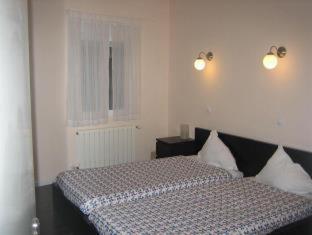 Hostal Goyal Pizarro, Мадрид (фото 5)