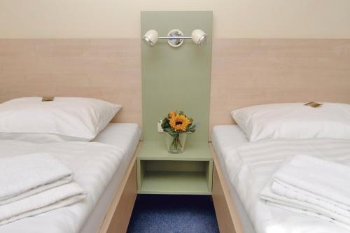 Best Deal Airporthotel Weeze - image 2