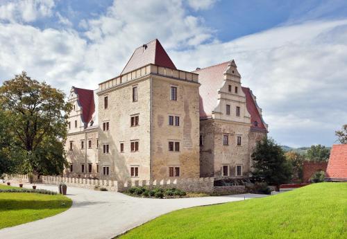 Uroczysko Siedmiu Stawów - Hotel - Gola Dzierżoniowska