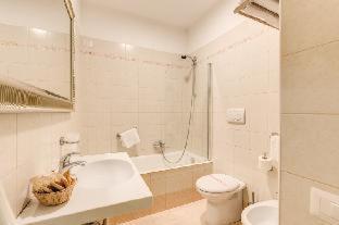 Apollo Apartments Colosseo - image 11