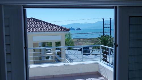 Villa with the view of Palamidi and Bourtzi, Nauplia (foto 6)