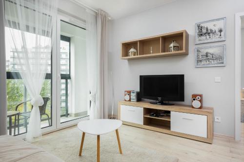 Apartments Warsaw Obozowa by Renters - image 11