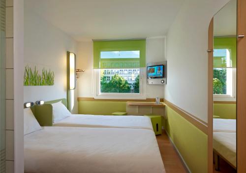ibis budget Warszawa Reduta - image 2