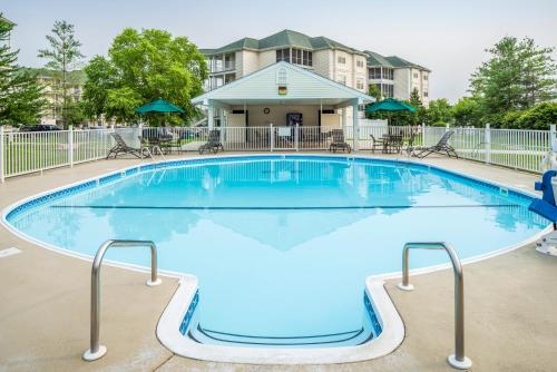 The Suites at Fall Creek