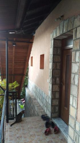 Вхід, Prenoćište Dika (Prenociste Dika) in Вішеград