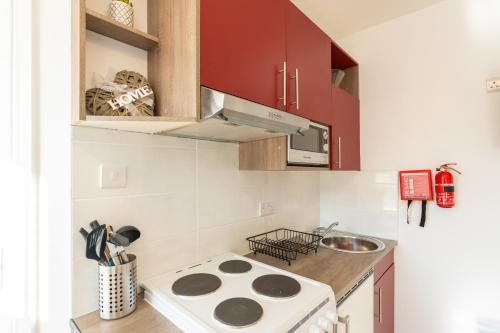 Modern and Chic Studio Flat for 2 people in West Kilburn by Queen's Park, Londyn (zdjęcie 5)