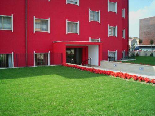 Delta Hotel Apartments – Milan, DC
