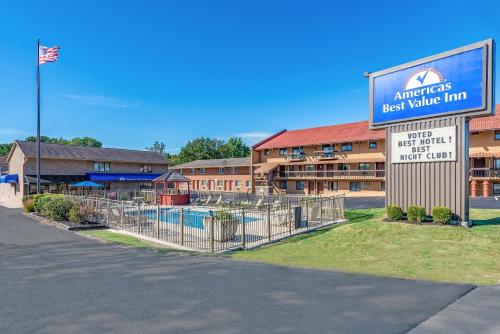 Americas Best Value Inn & Suites St. Marys