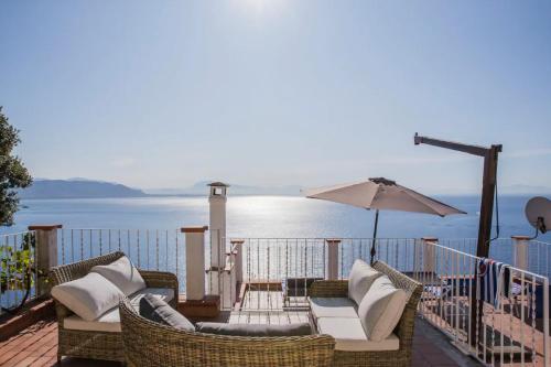 VILLA FUENTI BAY -Amalfi Coast- photo 1