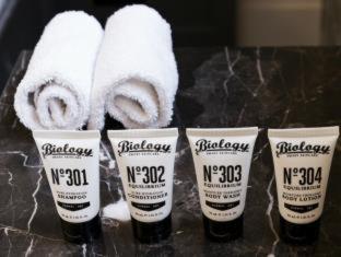 Hotel Woolstore 1888, Sydney - Handwritten Collection