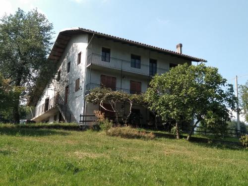  La Casa nel Verde, Pension in Alice Superiore bei Banchette