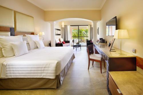 Barceló Maya Beach