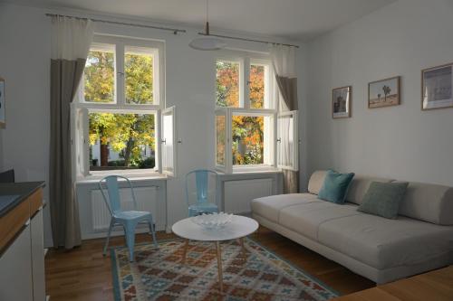 Madflats Hotel-Apartments S-Bahn Friedenau 2.3km von Botanischer Garten entfernt