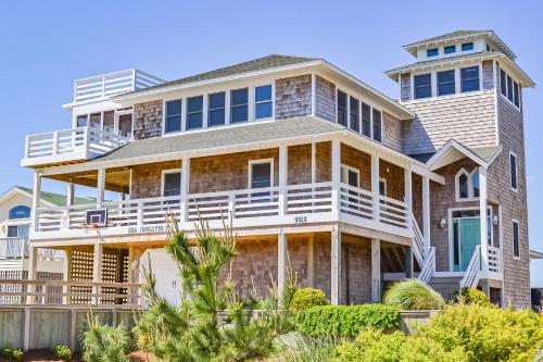 Sea Shellter - S Nags Head South Creek Acres 150 Ft to Beach Elevator Pool Hot Tub Pool Table
