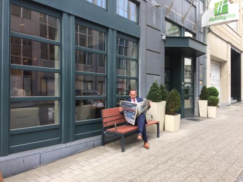 Holiday Inn Brussels Schuman an IHG Hotel - image 2