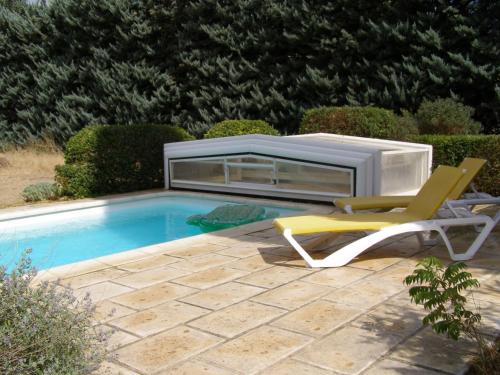 Maison provençale chaleureuse avec piscine - Location saisonnière - Mouriès