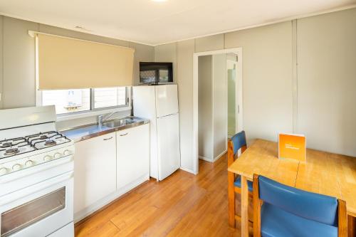 Ingenia Holidays Nambucca Heads Room Type - Budget Cabin (1BR) - No pets allowed