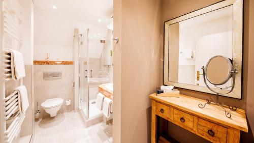 Romantischer Winkel RoLigio & Wellness Resort - image 5