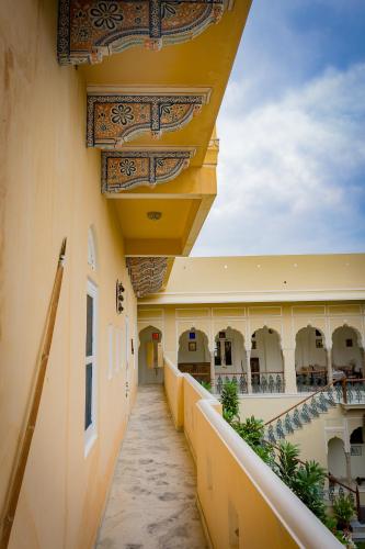 Viesnīcas āriene, Castle Khandela Hotel in Kandela