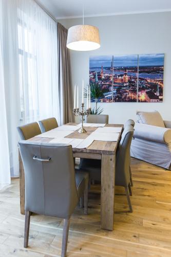 Riga Lux Apartments - Ernesta Free parking - image 4