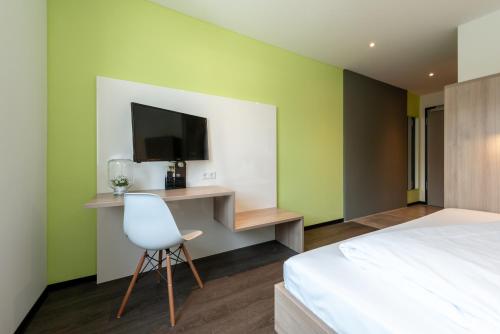 a2 HOTELS Denkendorf - Airport & Messe 836m von Denkendorf entfernt