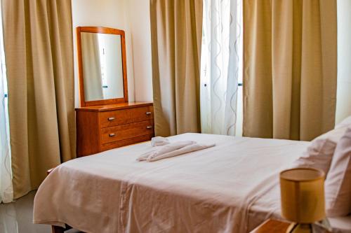 Hotel Vitoria – khách sạn tại Avenida Agua Grande
