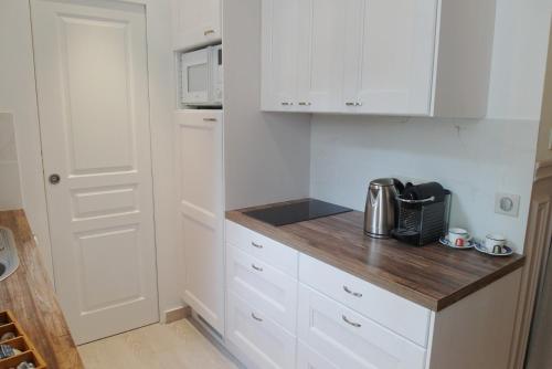 Chambre d hôte : Louvre Elegant Apt Suite – Paris, TX
