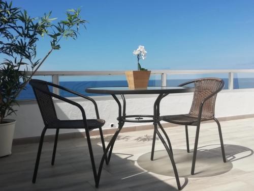 Vista Canteras - image 2