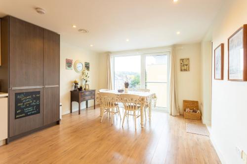 Picture of Amazing Modern 2 Bedroom Flat In Greenwich For 4 People