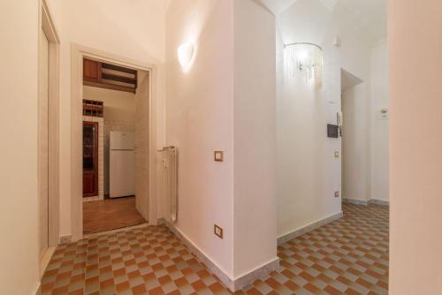 Piramide & Testaccio Design Flat - image 5