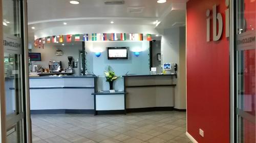 ibis Bradford Shipley - image 2