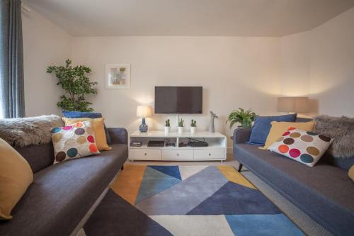 Townhouse with garden and hot tub close to Worcester, Malvern & M5 sleeps 5 gîte à louer Worcester Mediumwave Transmitter