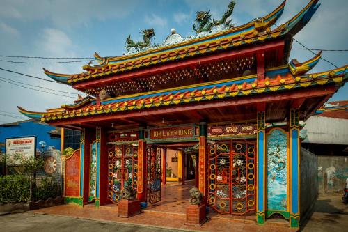 Monoloog Hotel Bekasi in East Bekasi