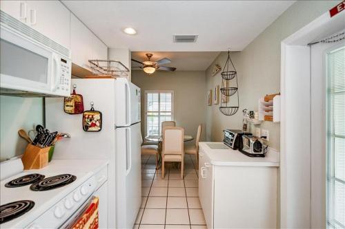 Anchor Inn - Unit 3 Apts - image 2