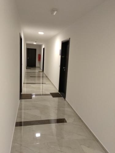 Studio Apartman KRILA WINGS- parking in garage - Tap to explore photos