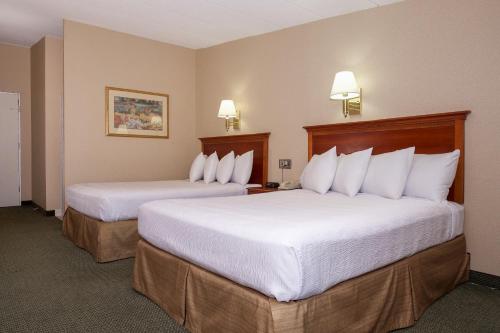 White River Inn & Suites