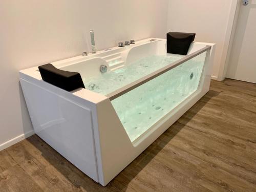 Luxus Suite im Herzen von Kempten***** +Parkplatz 4.9km von Betzigau entfernt