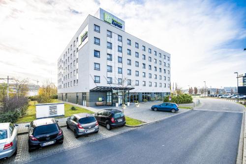 Holiday Inn Express Duesseldorf City Nord an IHG Hotel - image 3