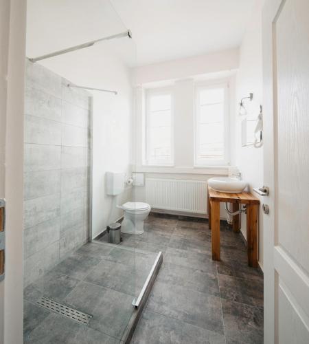 RIVIERA RESIDENCE - image 7