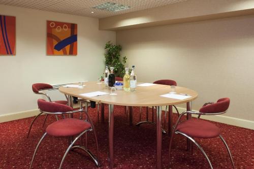 Meeting room / ballrooms, Holiday Inn Express Edinburgh City Centre By IHG near Edinburgh Train Station