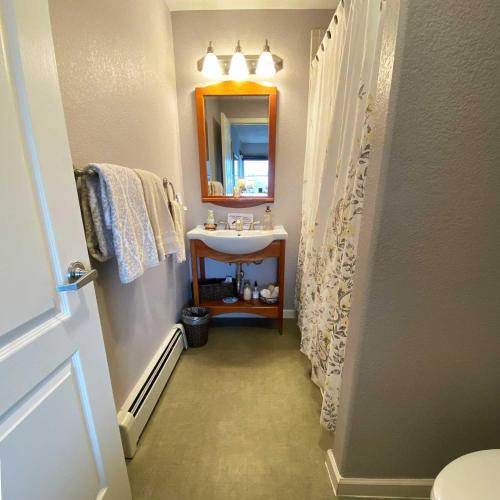 Susitna Place B&B – Anchorage, AK