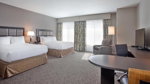 2 double beds