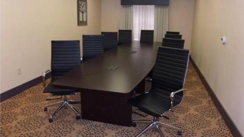 Holiday Inn Express Hotel & Suites Goldsboro - Base Area